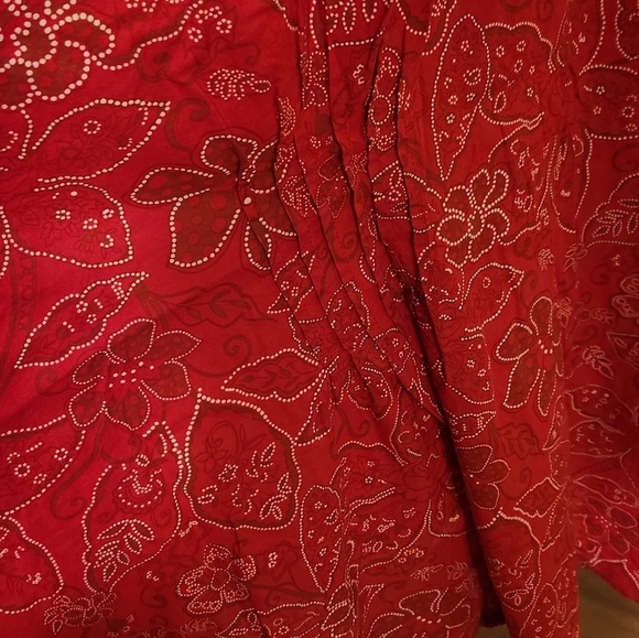Liz & Me 4X‎ red floral embroidered button front short sleeve darted top - Picture 4 of 6